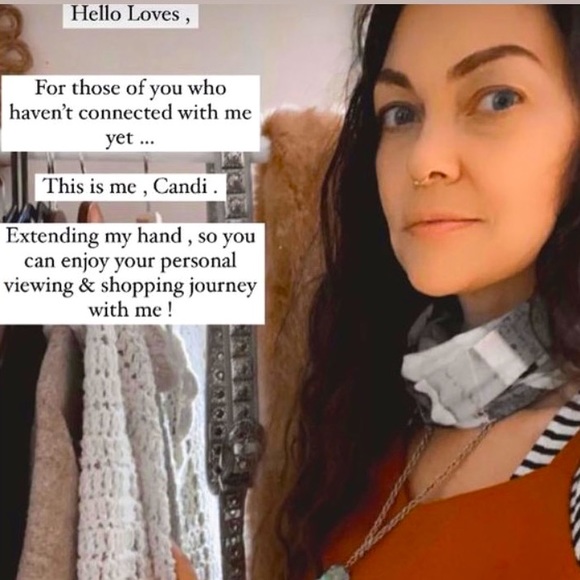 MAKE ME AN OFFER ALWAYS !!!!!! 💚 - Picture 1 of 1